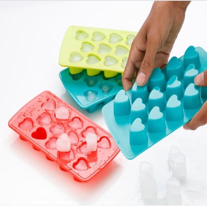 DHRUVINSRI Heart-Shaped Ice Cube Tray: Fun and Easy-to-Use Silicone Tray for Stylish Drinks and Party Decor